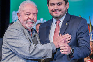 Lula com a ministro Juscelino Filho