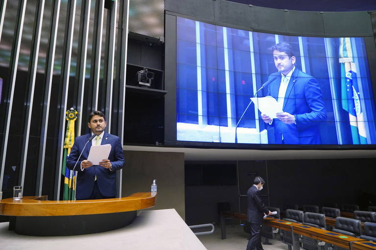 Como ministro das Comunicações, Juscelino Filho (União Brasil-MA) recebeu diárias do governo federal por dias sem agenda de trabalho em São Paulo, São Luís e até no exterior
