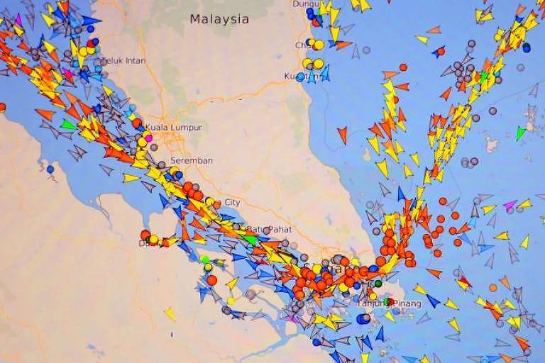 Tecnologia de rastreamento revela volume de tráfego de navios no estreito de Malaca