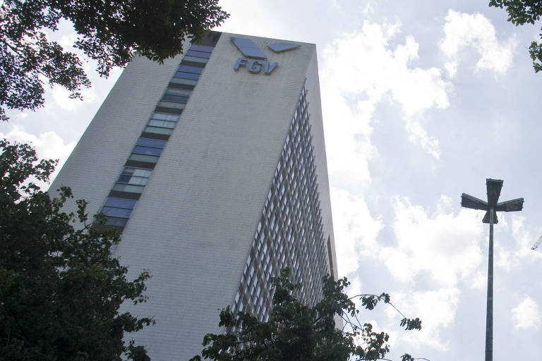 Últimos dias para se inscrever no curso de direito da FGV para jornalistas