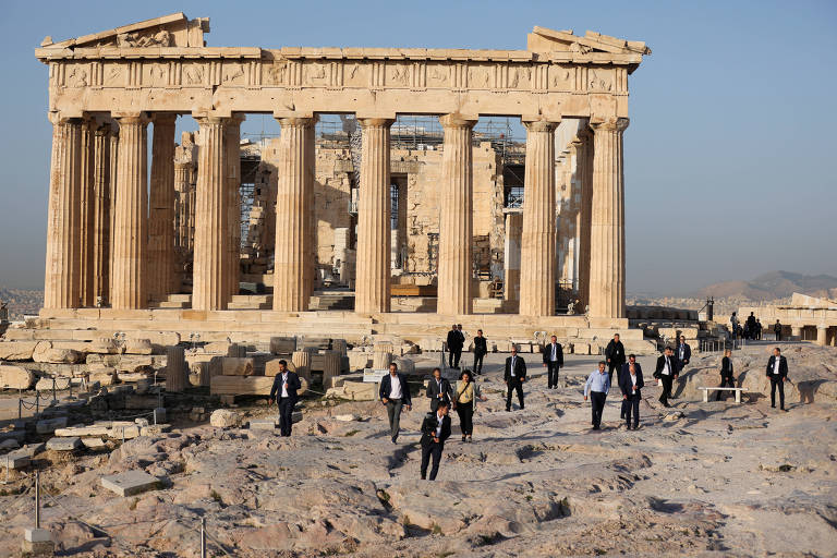 Vaticano devolve à Grécia peças do Parthenon que estavam na coleção do papa