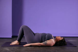 A demonstration of a pelvic floor lengthening exercise at a studio in Portland, Ore., Feb. 12, 2023. (Gritchelle Fallesgon/The New York Times)