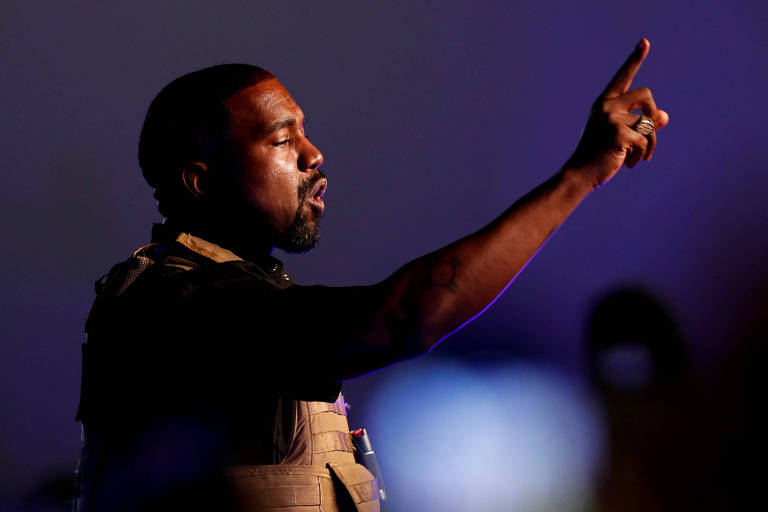 Kanye West se compara a Adolf Hitler e a Jesus Cristo em discurso contra judeus