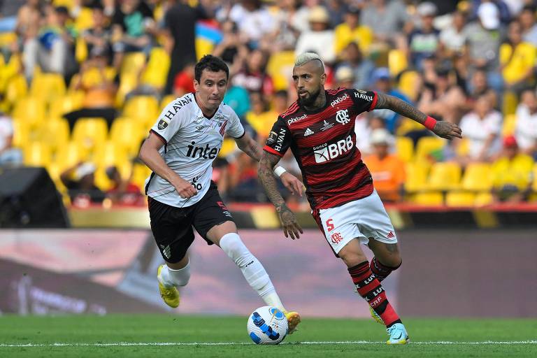 Flamengo e Athletico decidiram Libertadores do ano passado sem lotação máxima em Guaiaquil