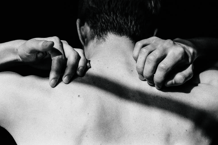 Crítica: Livro Pureza prospera ao narrar sexo gay e BDSM - 10/03/2023 - Ilustrada - Folha Crítica: Livro Pureza prospera ao narrar sexo gay e BDSM - 10/03/2023 - Ilustrada - Folha