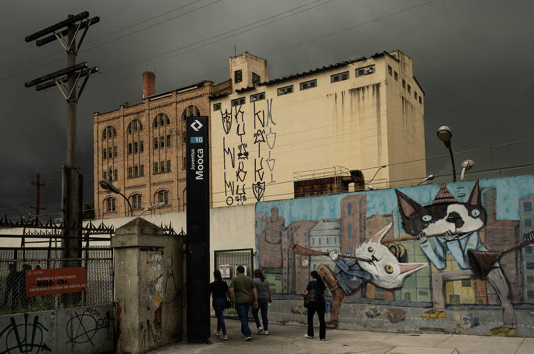 A antiga Companhia Antarctica Paulista foi um dos maiores complexos fabris da capital paulista