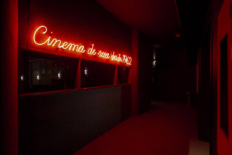 EM CARTAZ — CINESALA