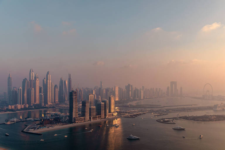 Dubai se torna refúgio para oligarcas e empresários da Rússia em meio à guerra