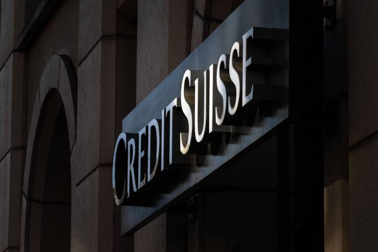 Logo do Credit Suisse em Genebra, na Suíça 