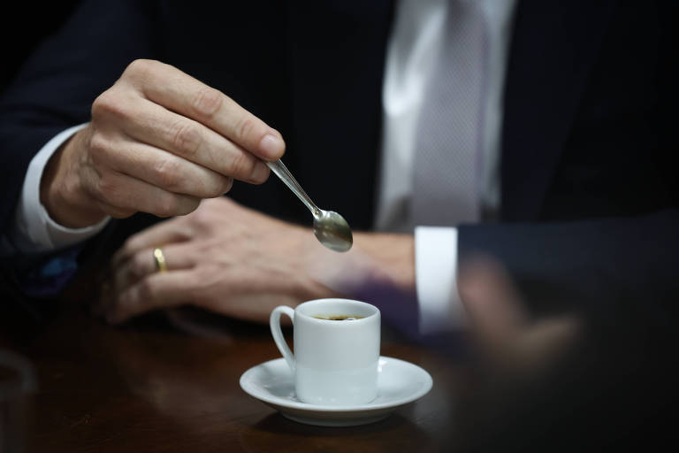 Deputado estadual André do Prado durante entrevista exclusiva à Folha