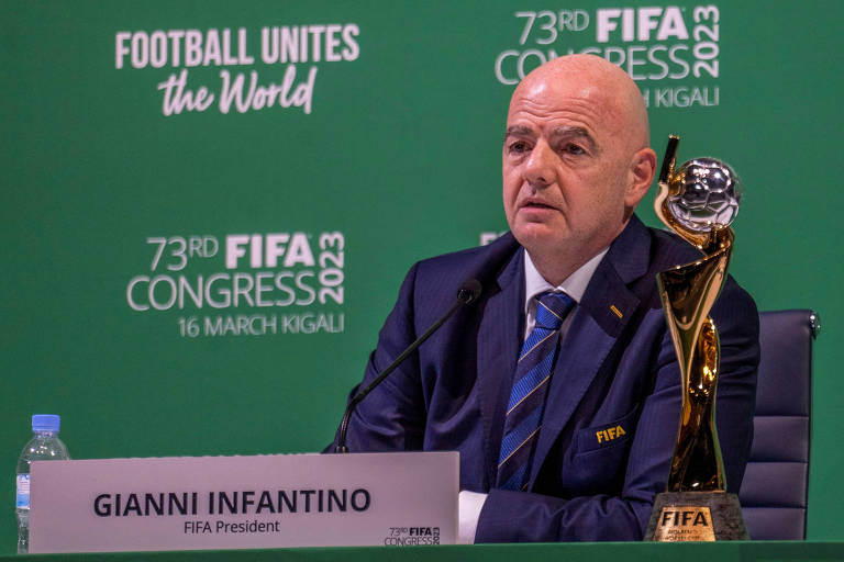 Sem oposição, Infantino é reeleito presidente da Fifa