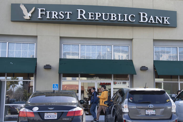 Fachada de agência do First Republic Bank na Califórnia, nos EUA