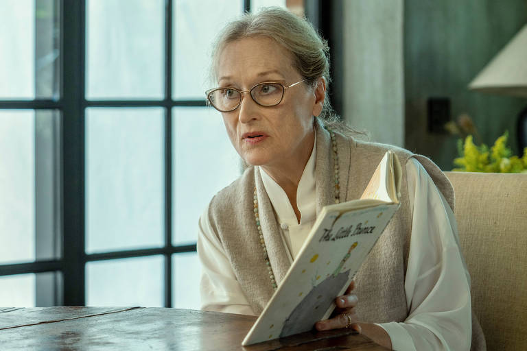 Meryl Streep em cena da série "Extrapolations", do Apple TV+