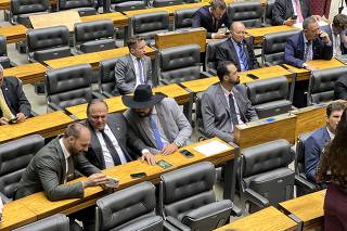 No plenário da Câmara, os deputados Federais, todos do PL