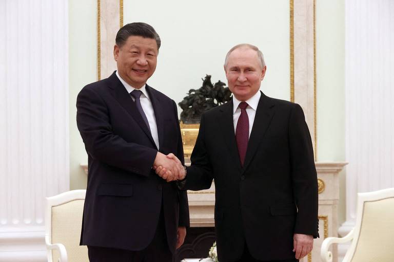 Xi desafia EUA, reafirma aliança com a Rússia e discute Ucrânia com Putin