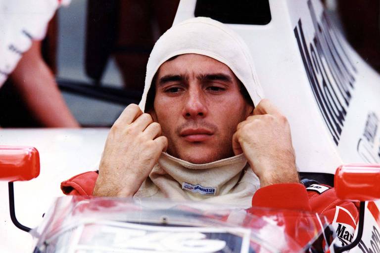 Ayrton Senna foi 'espécie de super-herói' em época carente de vitórias, diz especialista