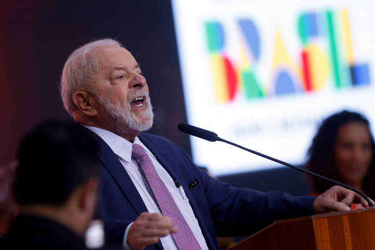 O presidente Lula discursa em cerimônia no Palácio do Planalto, em Brasília
