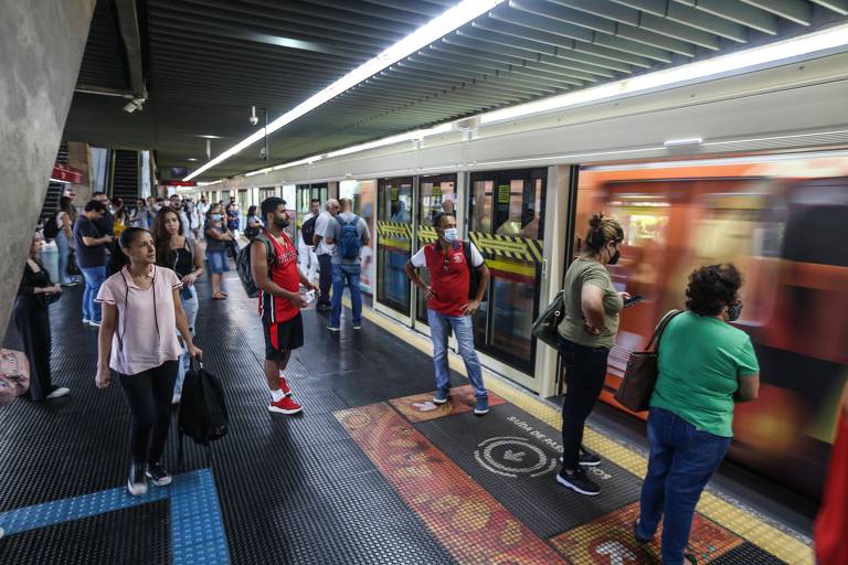Tarifa dos trens e metrô em SP sobe para R$ 5 em janeiro de 2024
