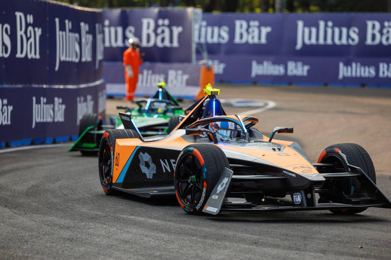 Primeiro treino livre da Fórmula E no Sambódromo do Anhembi

