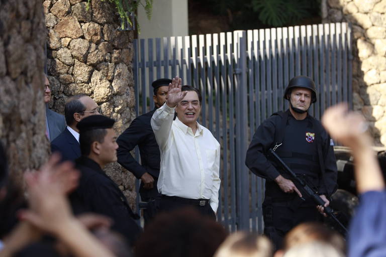 Sequestro de Silvio Santos é uma das sequências da nova fase de 'O Rei da TV'