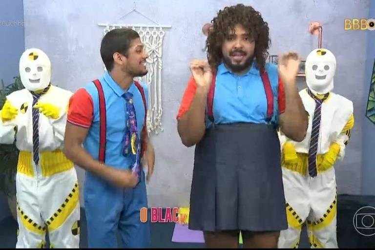 BBB 23: Paulo Vieira diverte web ao recriar abertura de 'Chiquititas' com Gabriel Santana; assista