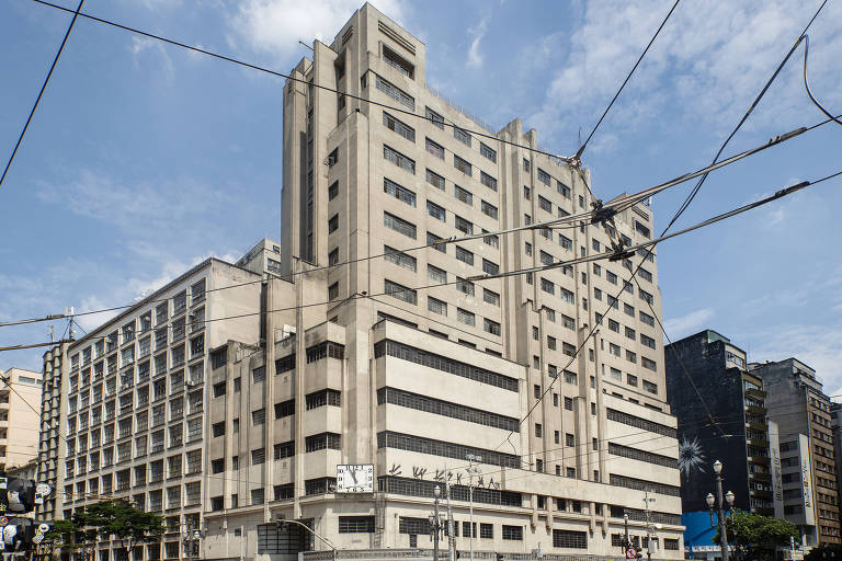 Fachada do edifício Joao Brícola, no centro histórico de SP