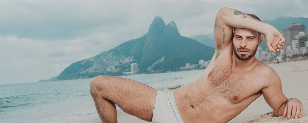 O modelo Lucas Malvacini, vencedor do Mister Brasil CNB 2011, em ensaio para o site 