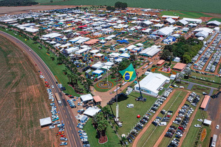 Vista aérea da feira Tecnoshow Comigo, que começou na última segunda-feira (27) em Rio Verde (GO)