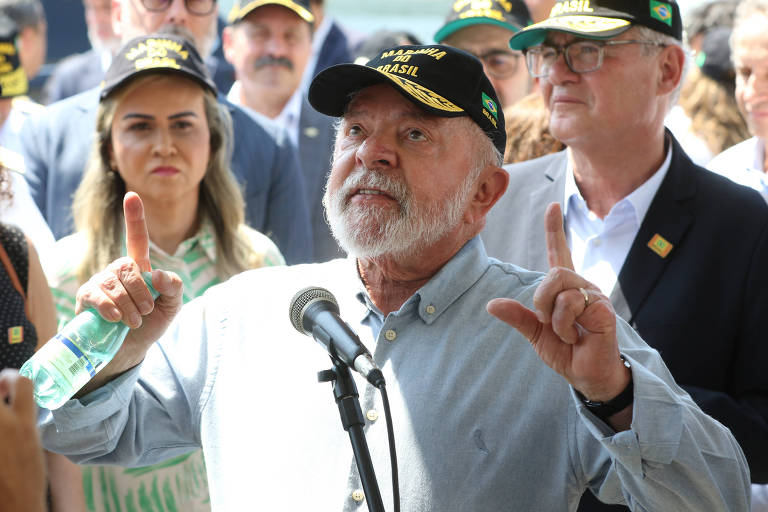 Lula no evento da Marinha em Itaguaí (RJ) em que disse que a operação da PF contra o PCC era uma armação do ex-juiz e senador Sergio Moro