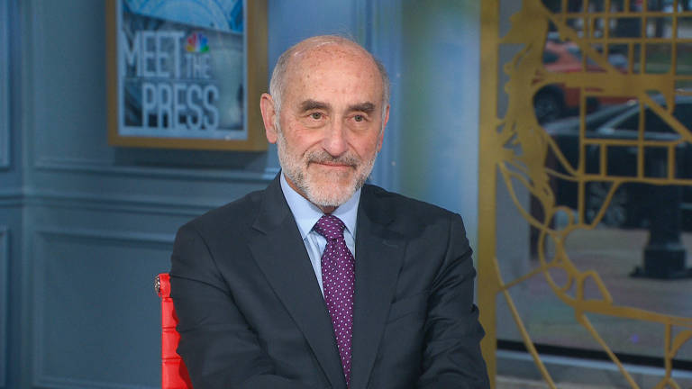 Mark Pomerantz foi o promotor responsável por retomar o caso de Trump e Stormy; ele renunciou ao cargo em fevereiro de 2022