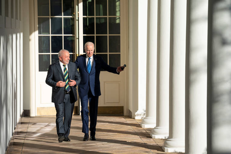 O presidente Luiz Inácio Lula da Silva (PT) com seu homólogo americano, Joe Biden, na Casa Branca, em Washington, durante visita oficial do petista aos EUA