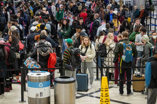 Travelers ahead of the Thanksgiving holiday in Atlanta