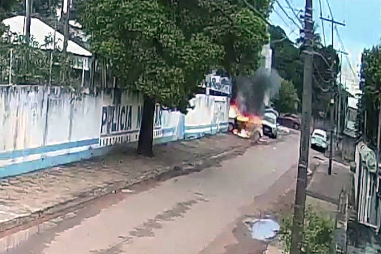 Bandidos atacam quartel da PM e carro dos bombeiros em Confresa (MT)