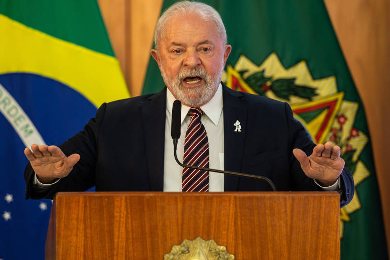 Lula vai convidar Xi ao Brasil e diz que irá à República Democrática do Congo