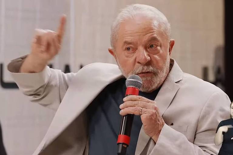 Lula planeja fazer lives, mas Planalto nega se espelhar em Bolsonaro