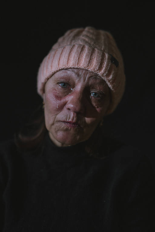 Alina Sehen antes de sair em busca de sua filha, Nina Nastasiuk