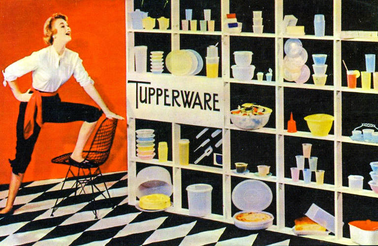 Conheça a história do Tupperware