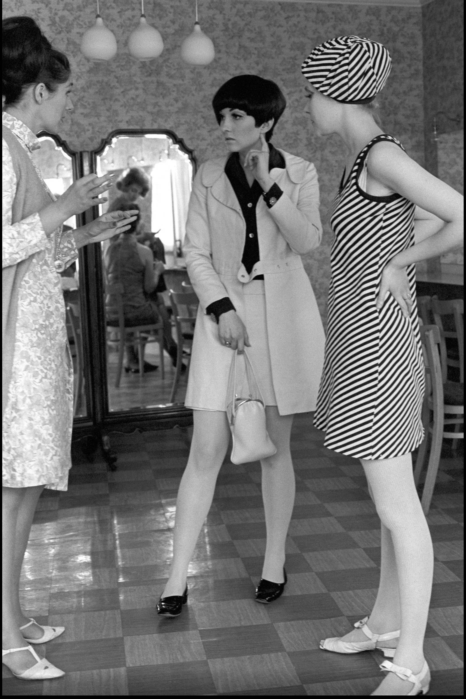 Morre Mary Quant, estilista que fez da minissaia um hit - 13/04/2023