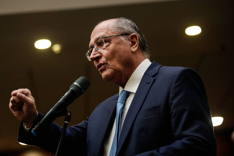 Alckmin diz que erros não justificam acabar com GSI