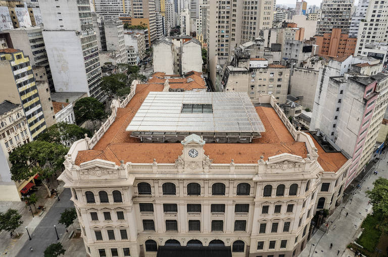 Palácio dos Correios está na mesa de negociações entre o prefeito de São Paulo, Ricardo Nunes (MDB), e o governo Lula. A prefeitura sugeriu a compra do prédio, mas agora discute o modelo de concessão para instalar uma central de serviços 24h e de monitoramento