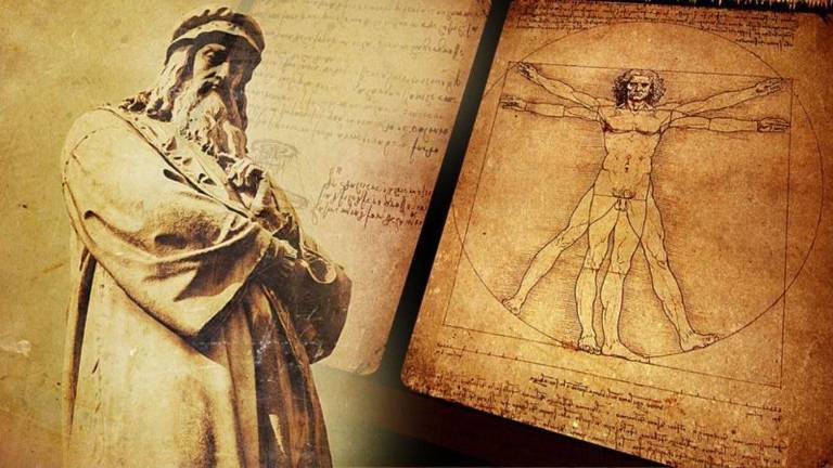Estátua de Leonardo da Vinci ao lado de uma de suas ilustrações