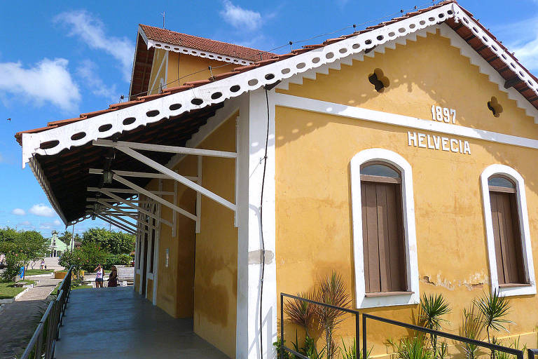 Estação ferroviária de Helvécia, em Nova Viçosa (BA), de 1897, uma das paradas da Ferrovia Bahia-Minas