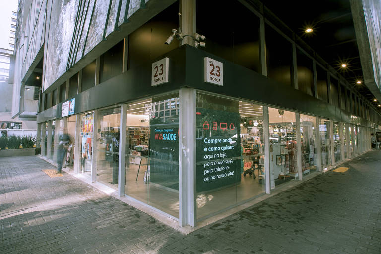 Loja da Drogaria São Paulo na avenida Paulista, uma das unidades mais novas e modernas da rede