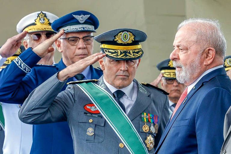 Lula e os militares em 2023