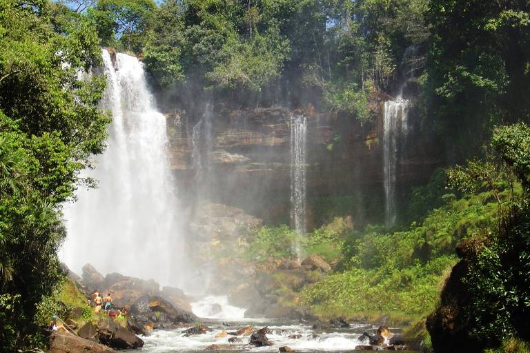 Conheça 10 cachoeiras imperdíveis para visitar no Brasil