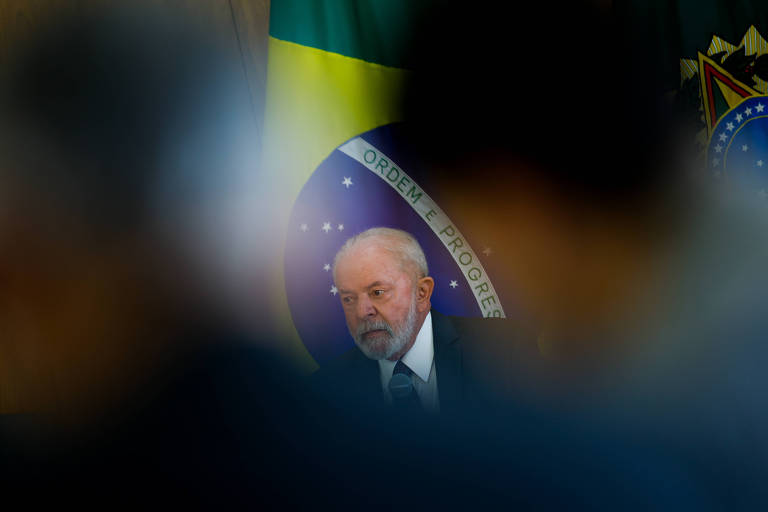 O presidente Luiz Inácio Lula da Silva durante café com jornalistas no Palácio do Planalto, em Brasília 