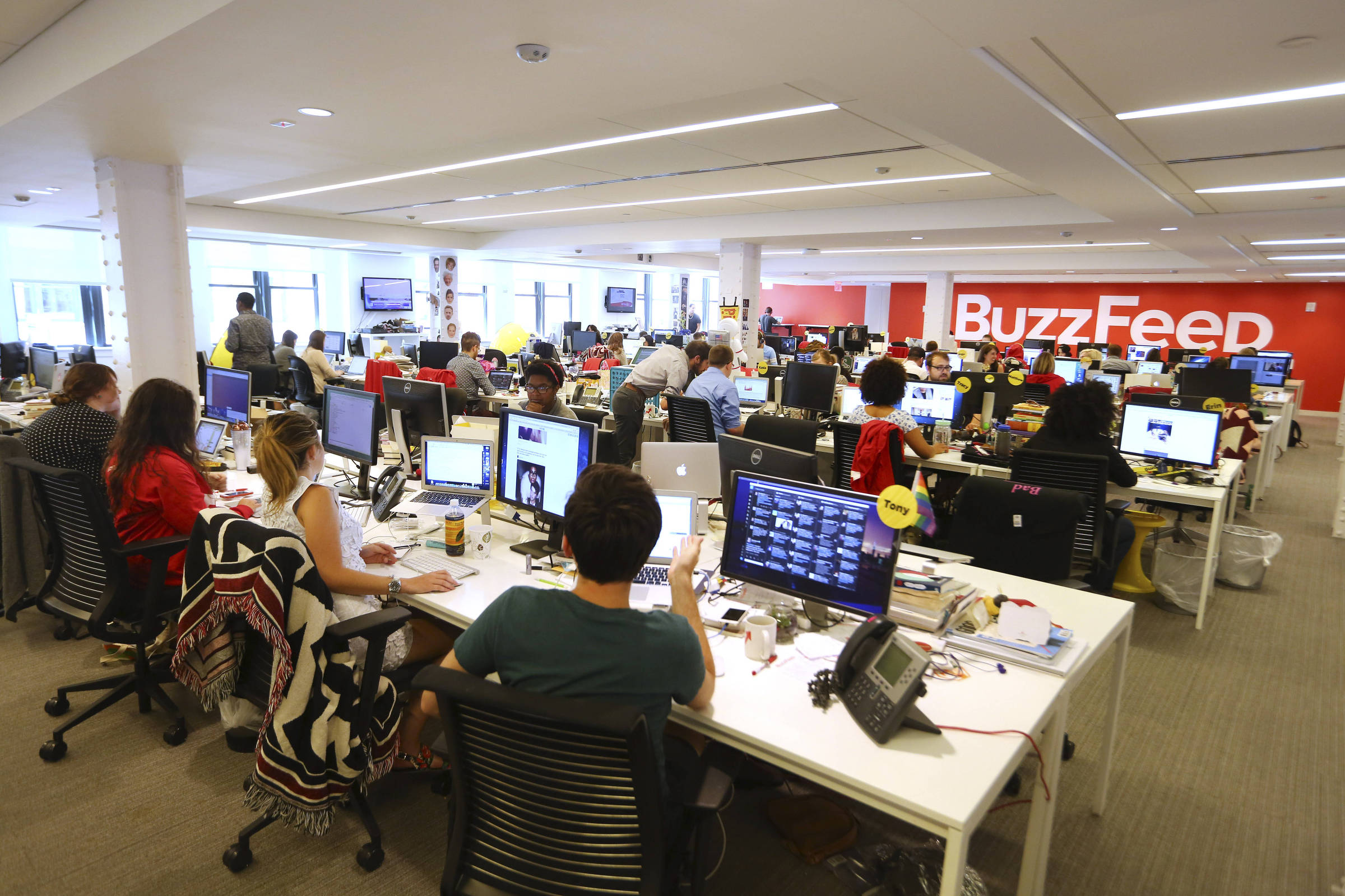 Review: Former BuzzFeed editor reveals glories and failures of the viral business