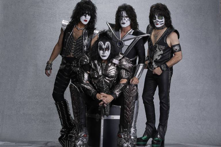 Kiss volta após 'falso adeus' e Gene Simmons afirma que o rock morre com a tecnologia