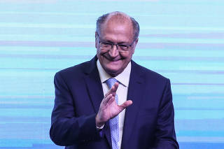 Alckmin durante evento em Brasília como presidente interino