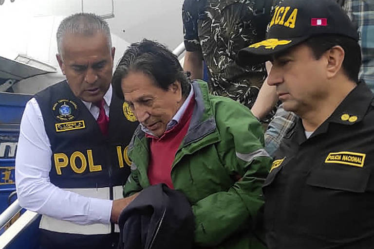 Ex-presidente do Peru Alejandro Toledo chega a Lima após ser extraditado dos EUA